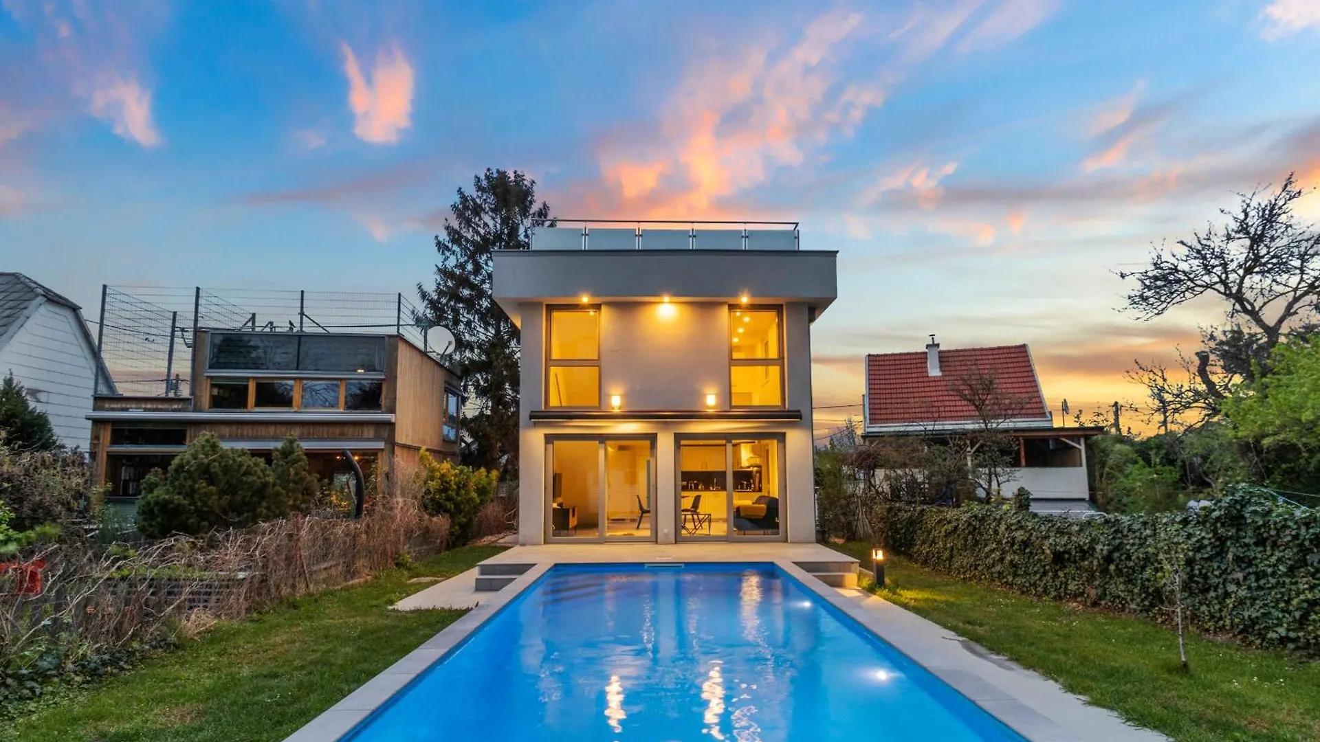 Villa Jaeger Mit Pool In Wien