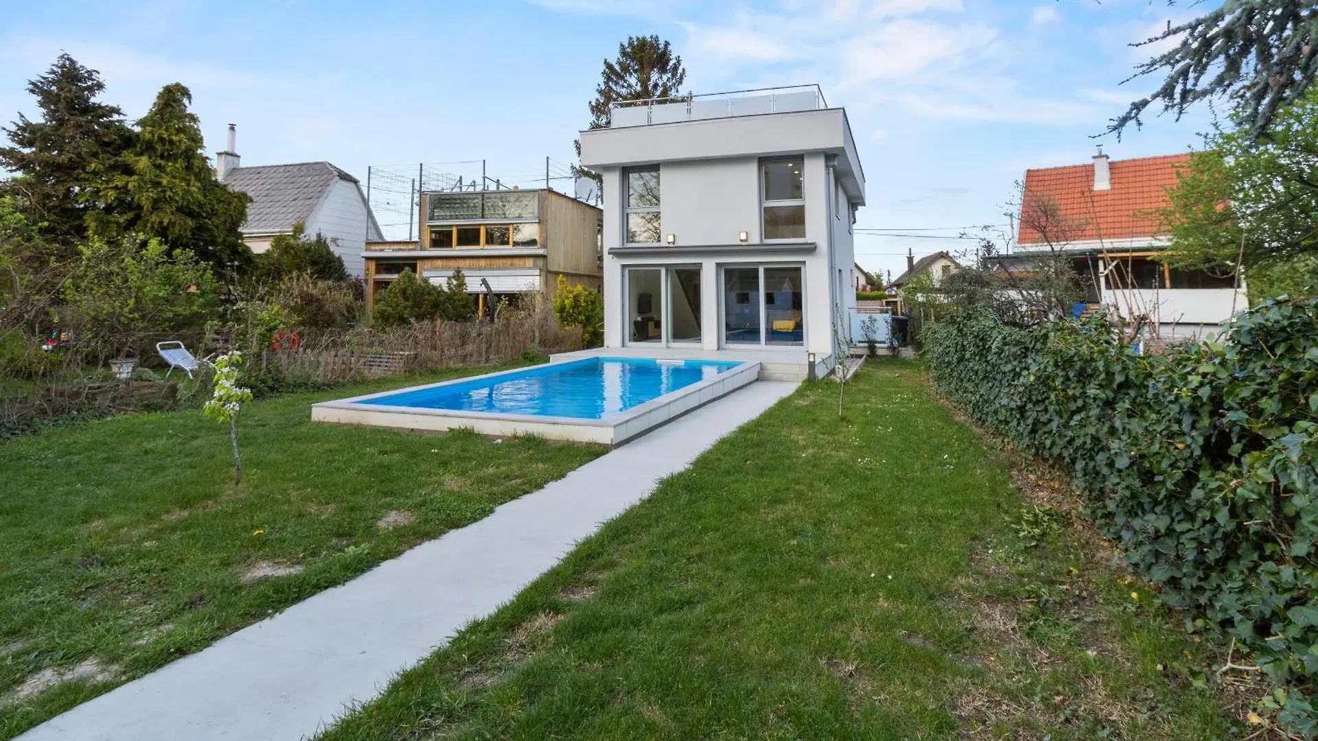 Villa Jaeger Mit Pool In Wien
