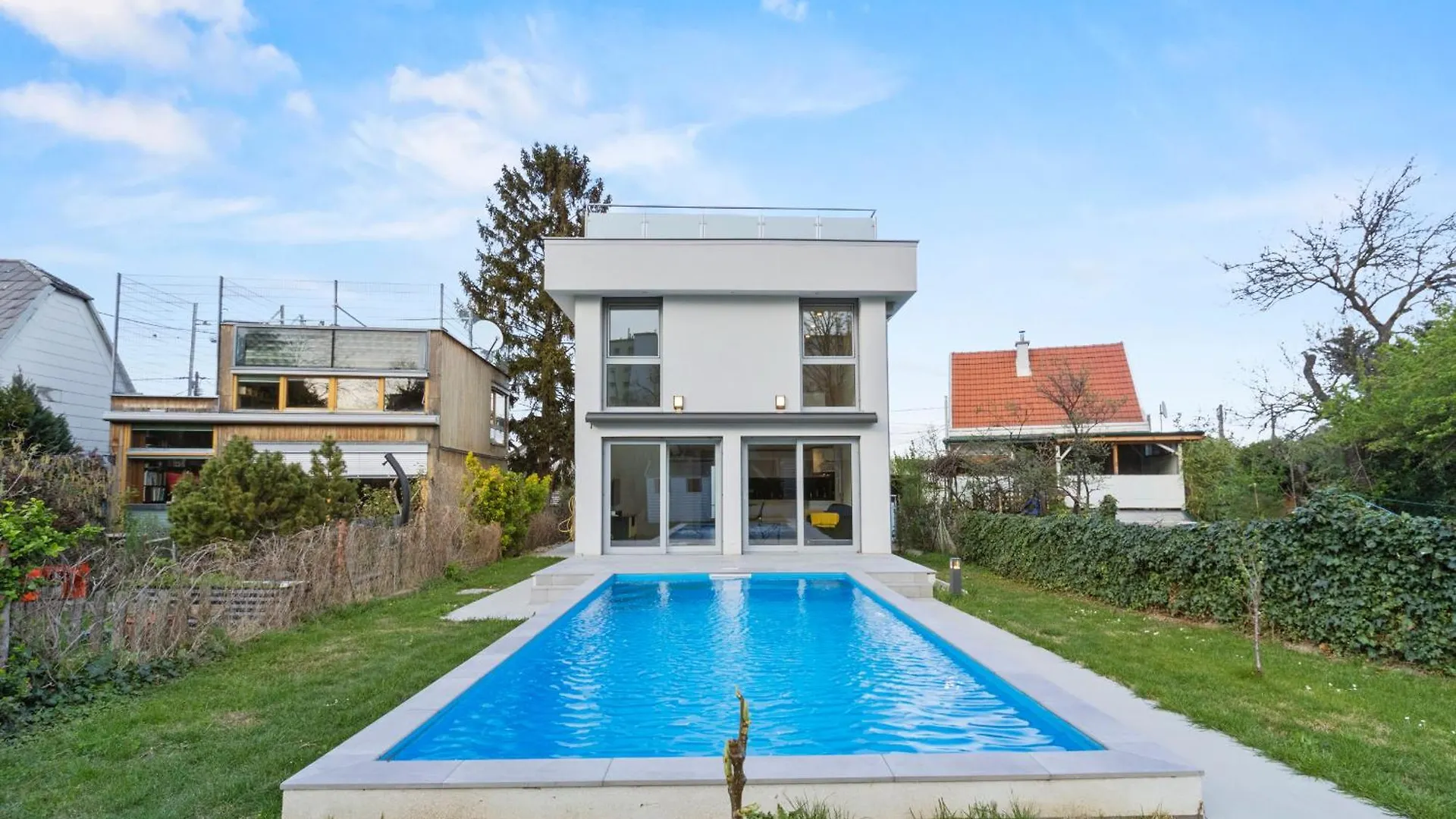Villa Jaeger Mit Pool In Wien