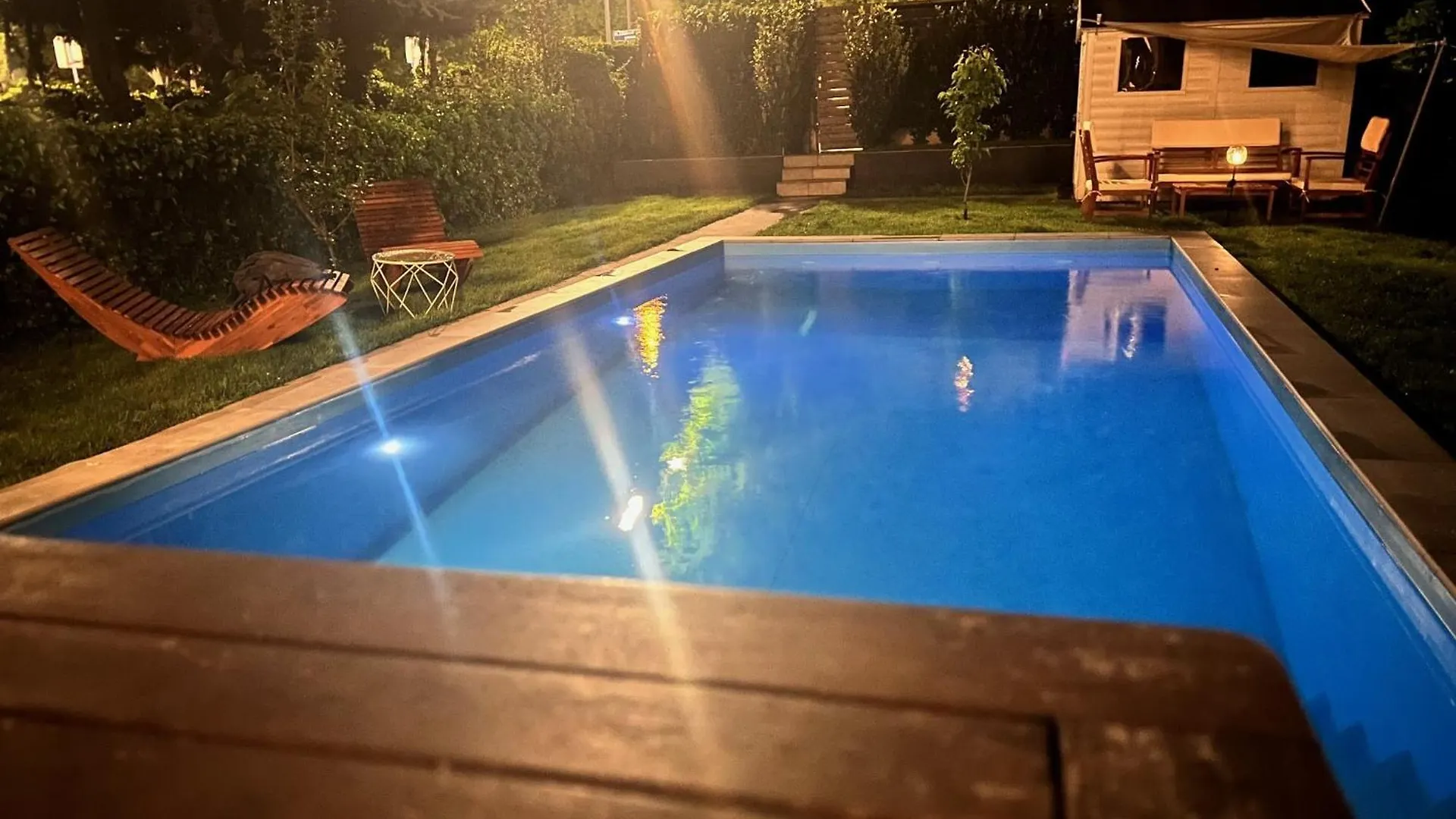 Villa Jaeger Mit Pool In Wien
