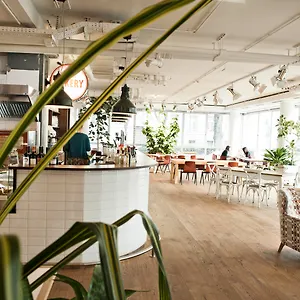 4* מלון Daniel - Smart Lifestyle Near Centre