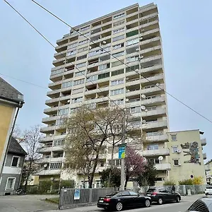 https://graz-apartments-01.graz-austria-hotels.com