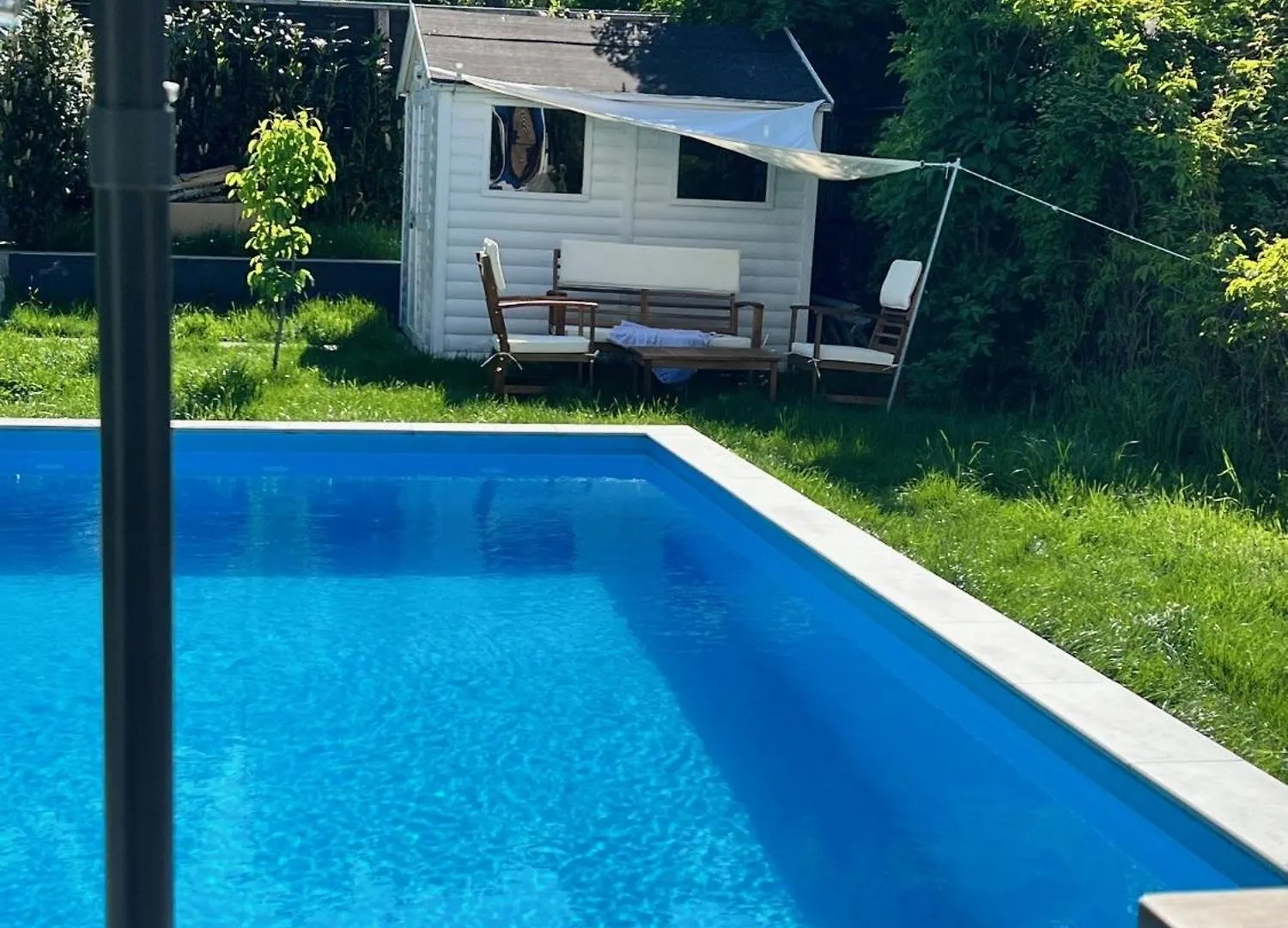 Villa Jaeger Mit Pool In Wien Austria